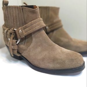 DIESEL Harless Women's Genuine Suede Boots in Walnut Size 7.5